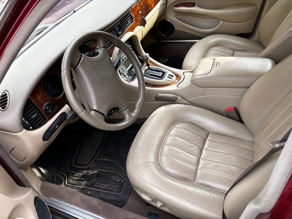 2000 Jaguar X308 XJ - Image 9 of 10