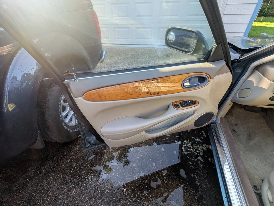 2000 Jaguar X308 XJ - Image 18 of 24