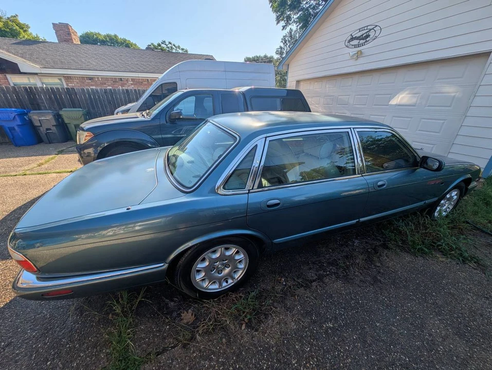 2000 Jaguar X308 XJ - Image 3 of 24