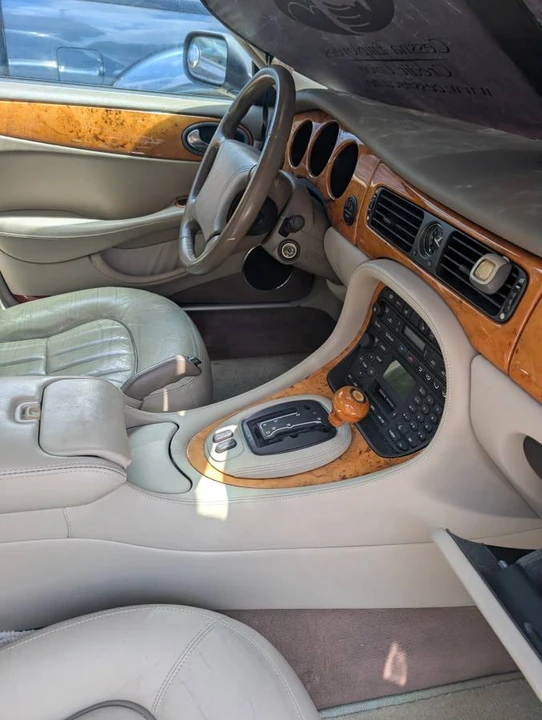 2000 Jaguar X308 XJ - Image 24 of 24