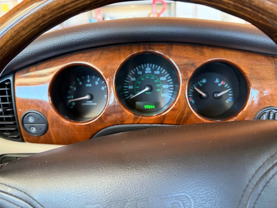 2000 Jaguar X308 XJR - Image 11 of 12