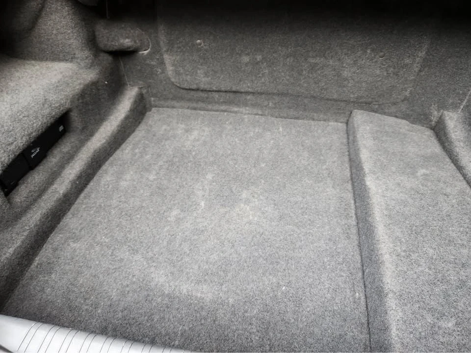 2000 Jaguar X308 XJR - Image 8 of 13