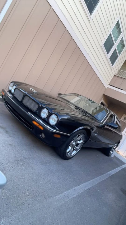 2000 Jaguar X308 XJR - Image 8 of 9