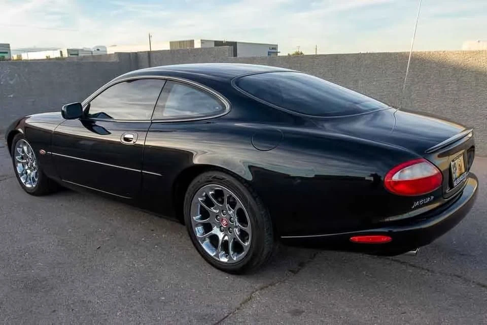 2000 Jaguar XK - Image 3 of 20