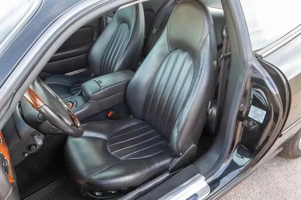 2000 Jaguar XK - Image 11 of 20
