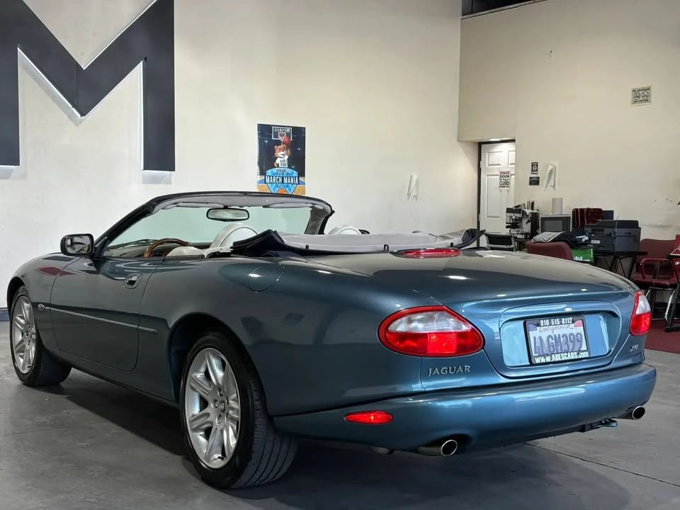 2000 Jaguar X100 XK8 - Image 14 of 20