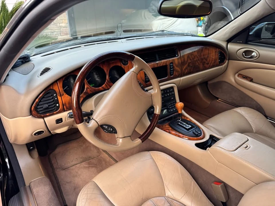 2000 Jaguar X100 XK8 - Image 8 of 10
