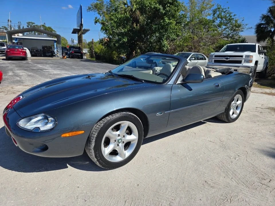 2000 Jaguar X100 XK8 - Image 3 of 15