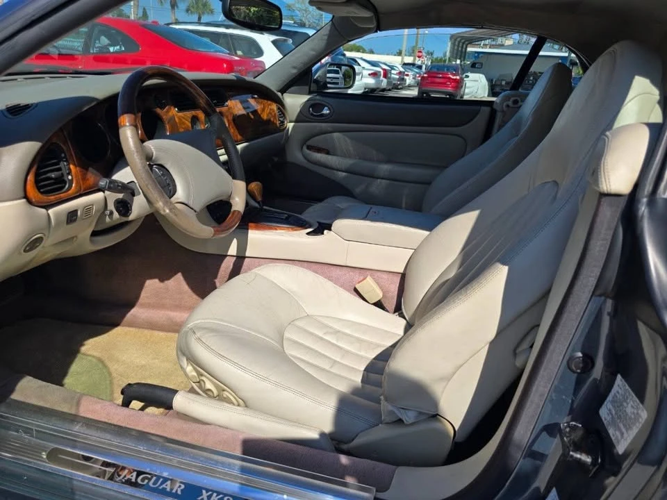 2000 Jaguar X100 XK8 - Image 2 of 15