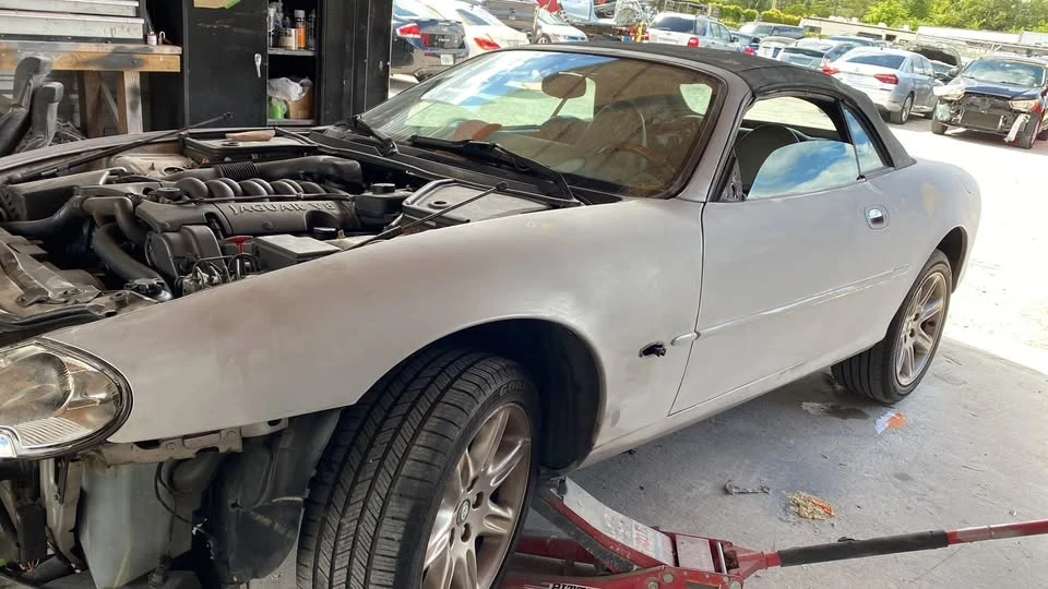 2000 Jaguar X100 XK8 - Image 12 of 15