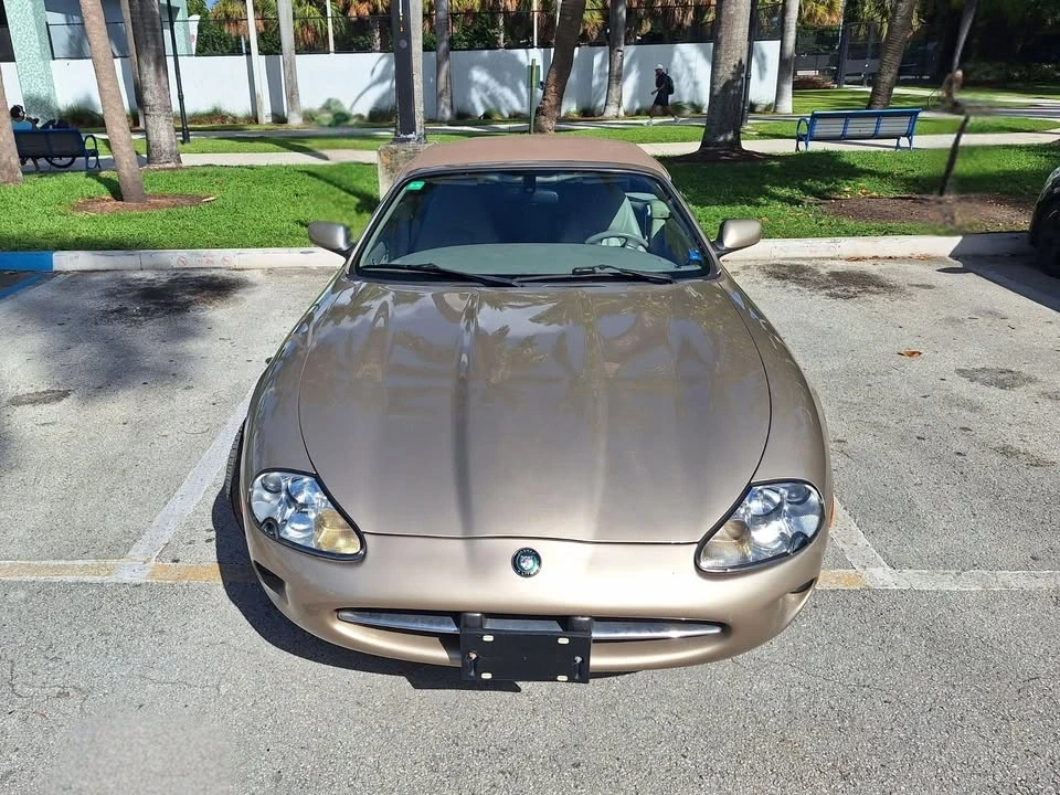 2000 Jaguar X100 XK8 - Image 2 of 19