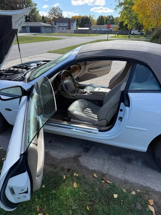 2000 Jaguar X100 XK8 - Image 12 of 18