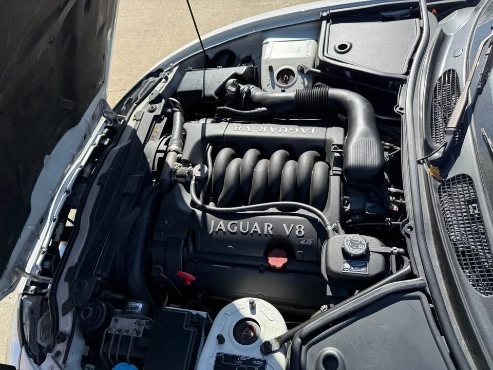 2000 Jaguar X100 XK8 - Image 10 of 18