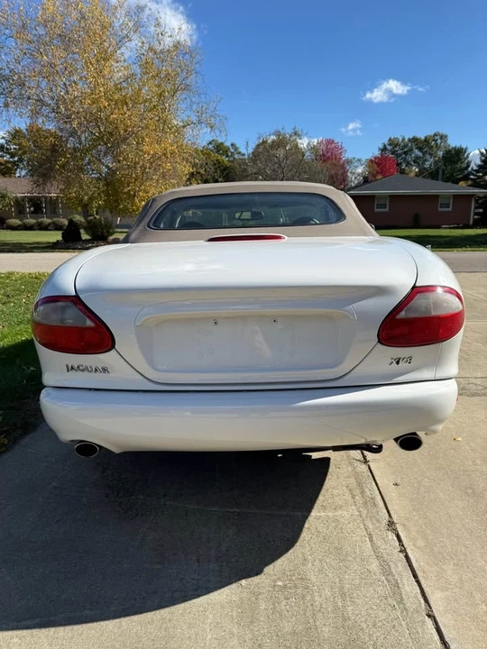 2000 Jaguar X100 XK8 - Image 4 of 18