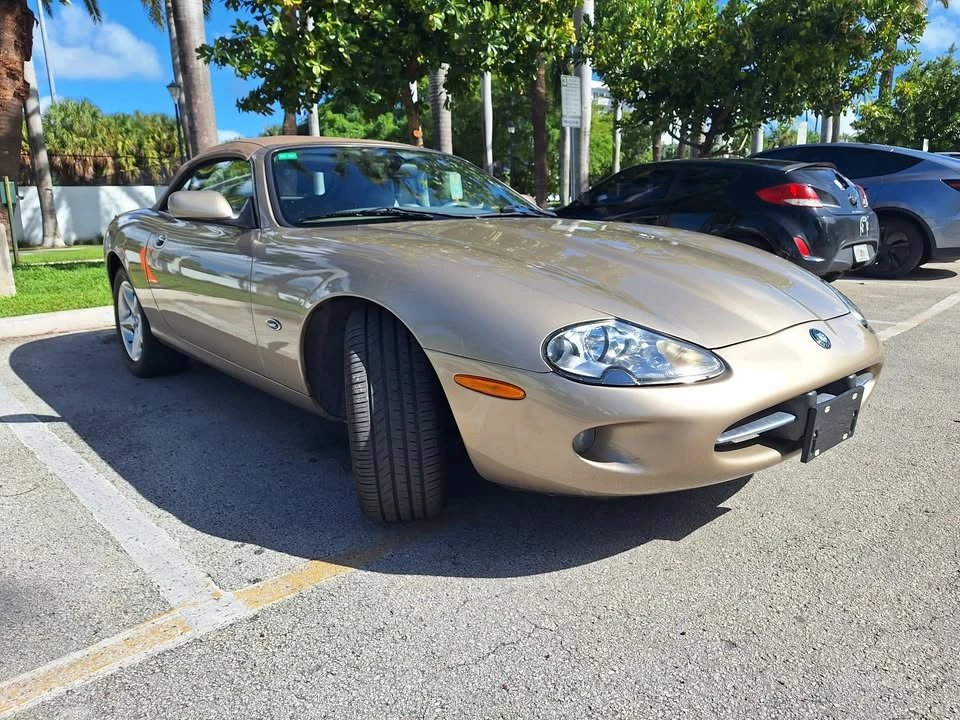 2000 Jaguar X100 XK8 - Image 12 of 17