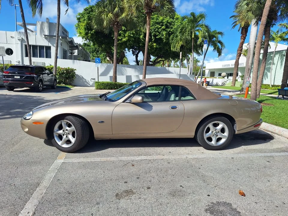2000 Jaguar X100 XK8 - Image 14 of 17