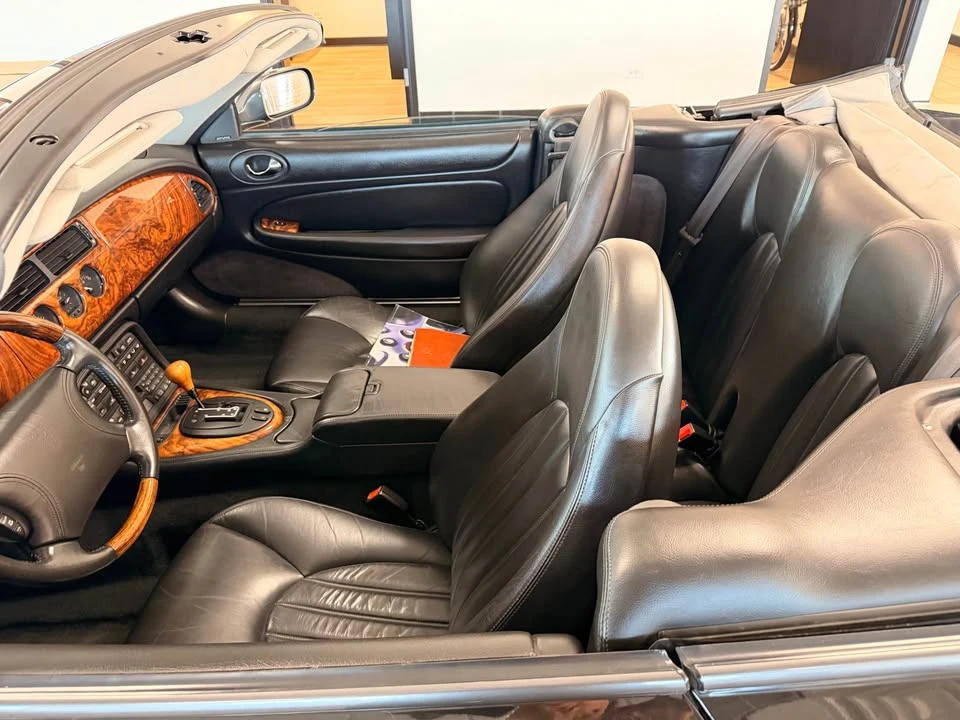 2000 Jaguar X100 XK8 - Image 6 of 8