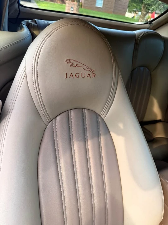 2000 Jaguar X100 XK8 - Image 4 of 11