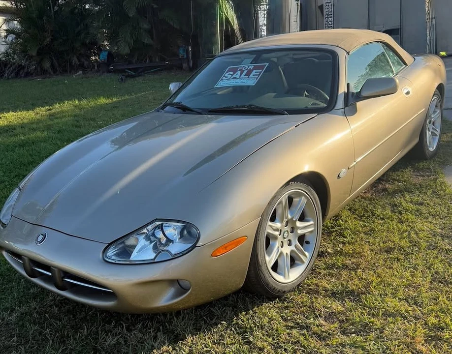 2000 Jaguar X100 XK8 - Image 2 of 4