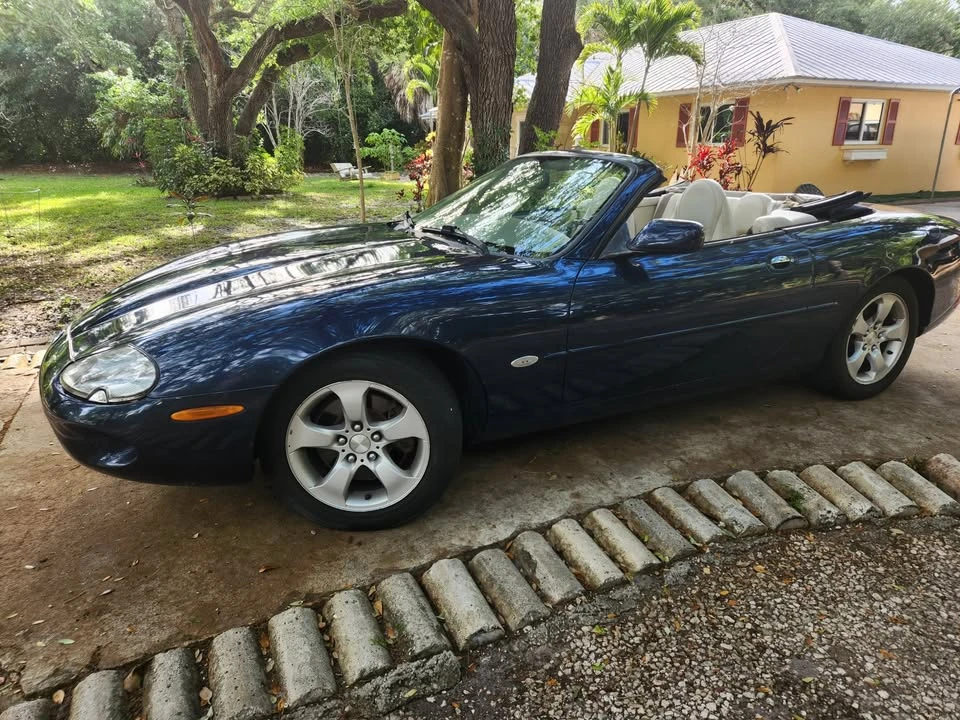 2000 Jaguar X100 XK8 - Image 4 of 16