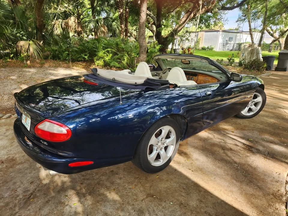 2000 Jaguar X100 XK8 - Image 2 of 16