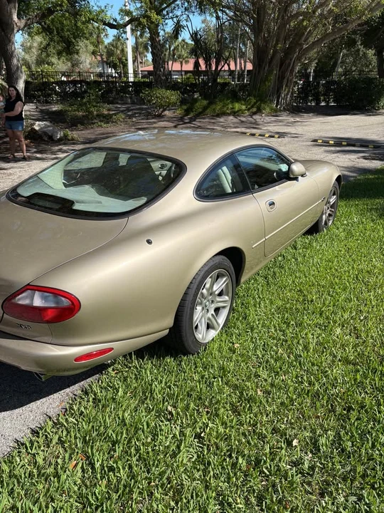 2000 Jaguar X100 XK8 - Image 3 of 10