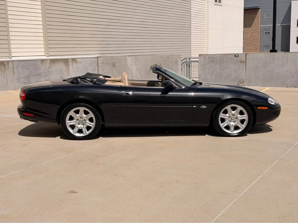 2000 Jaguar X100 XK8 - Image 2 of 13