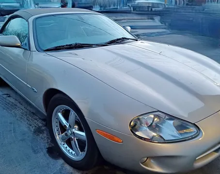 2000 Jaguar XK8 Convertible