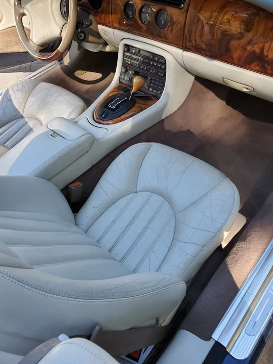 2000 Jaguar X100 XK8 - Image 9 of 14