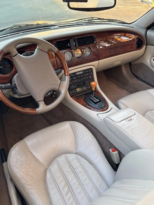 2000 Jaguar X100 XK8 - Image 12 of 20