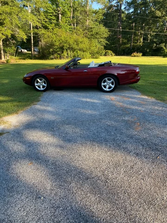 2000 Jaguar X100 XK8 - Image 2 of 8