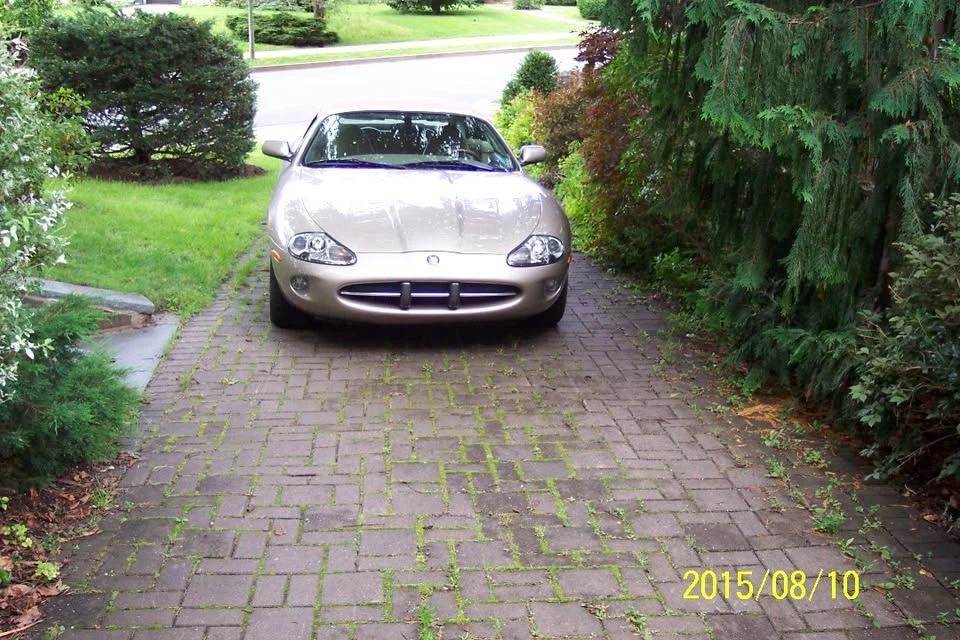 2000 Jaguar X100 XK8 - Image 2 of 11