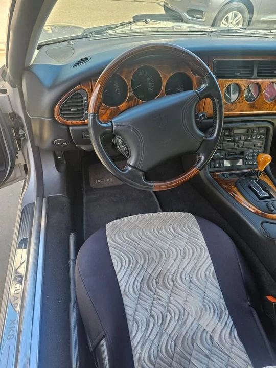 2000 Jaguar X100 XK8 - Image 5 of 10