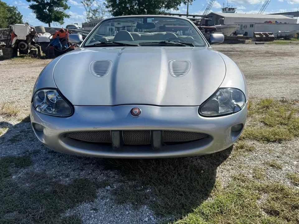 2000 Jaguar X100 XKR - Image 2 of 9