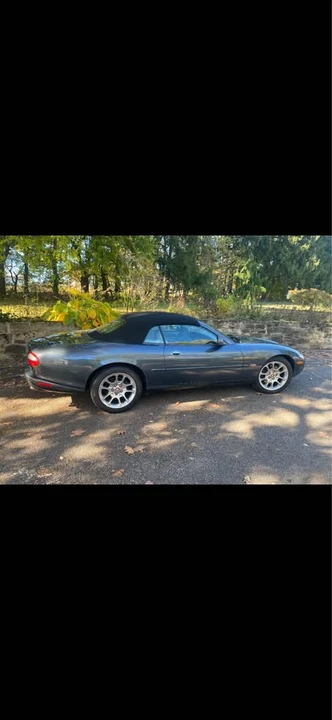 2000 Jaguar X100 XKR - Image 3 of 9
