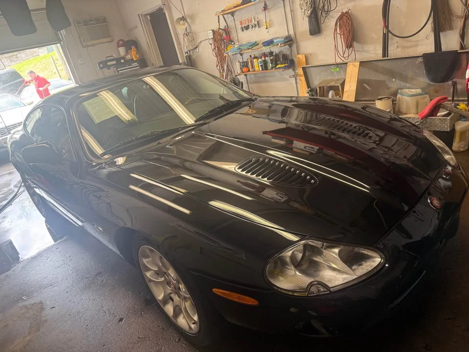 2000 Jaguar X100 XKR - Image 2 of 6