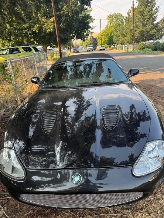 2000 Jaguar X100 XKR - Image 2 of 10