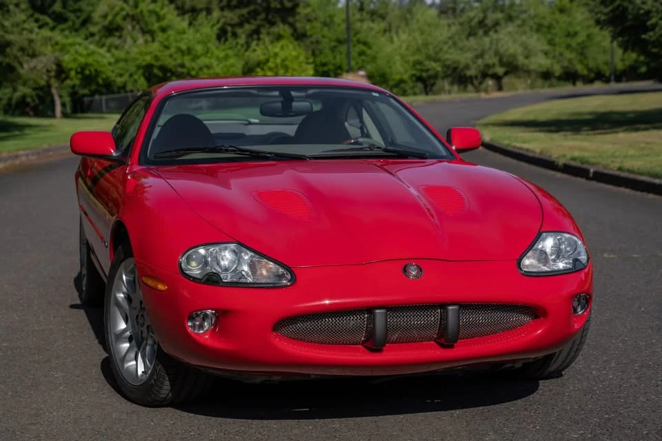 2000 Jaguar X100 XKR - Image 2 of 20