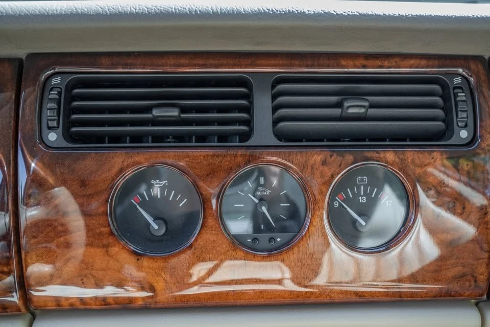 2000 Jaguar X100 XKR - Image 14 of 20