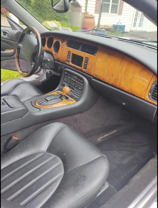 2000 Jaguar X100 XKR - Image 11 of 14