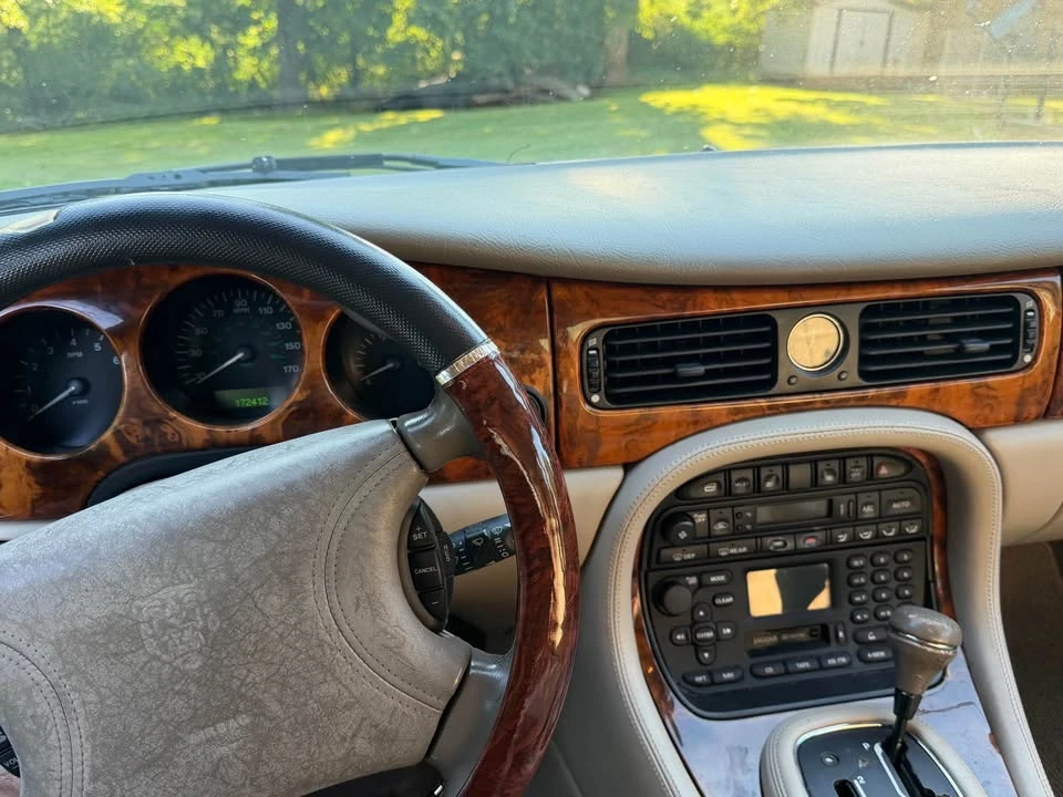 2000 Jaguar X308 XJ - Image 9 of 10