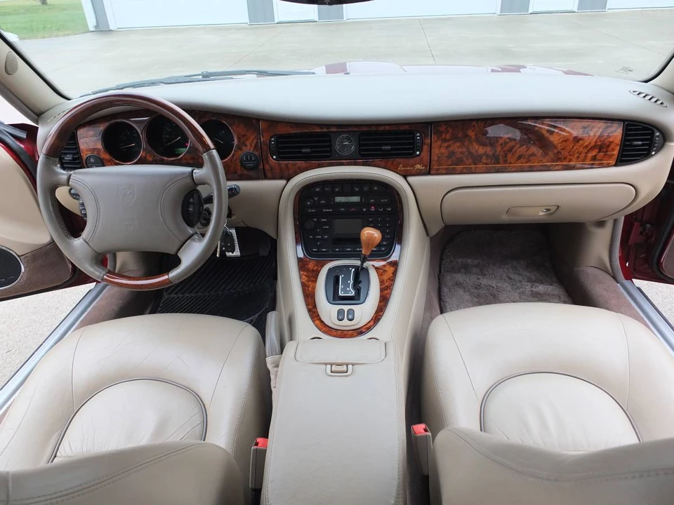 2000 Jaguar X308 XJ - Image 11 of 19