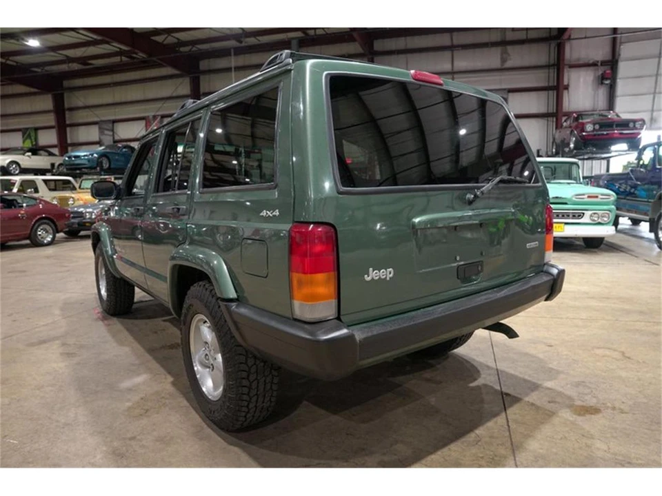 2000 Jeep XJ Cherokee - Image 6 of 31