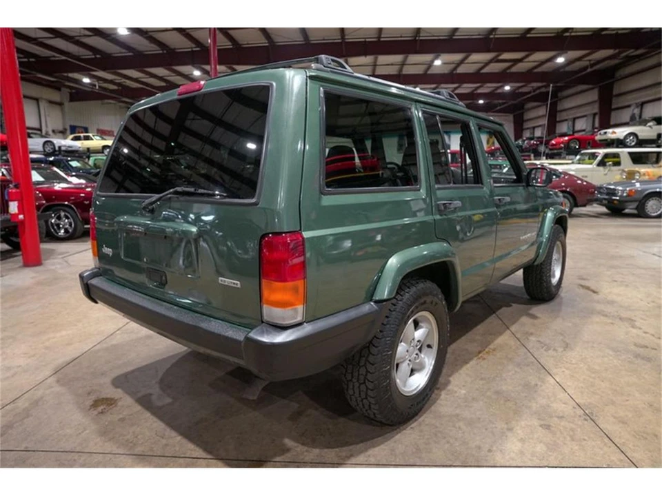 2000 Jeep XJ Cherokee - Image 8 of 31