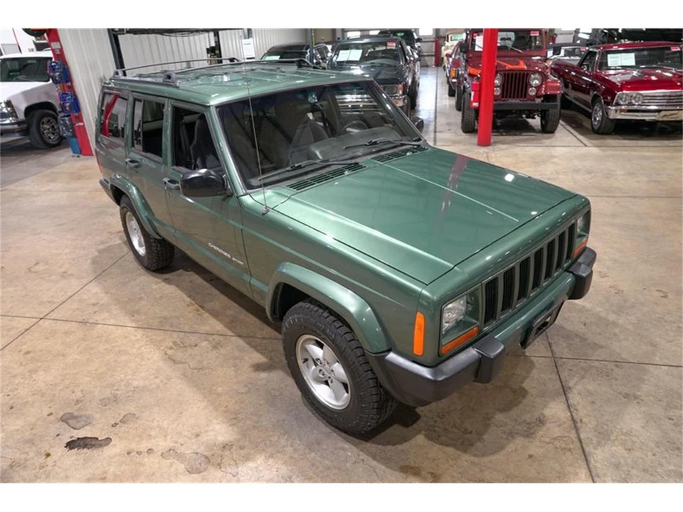 2000 Jeep XJ Cherokee - Image 14 of 31