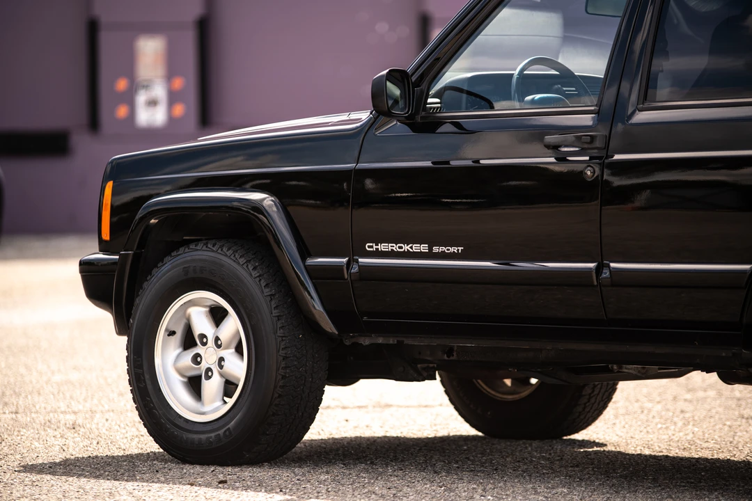 2000 Jeep XJ Cherokee - Image 26 of 31