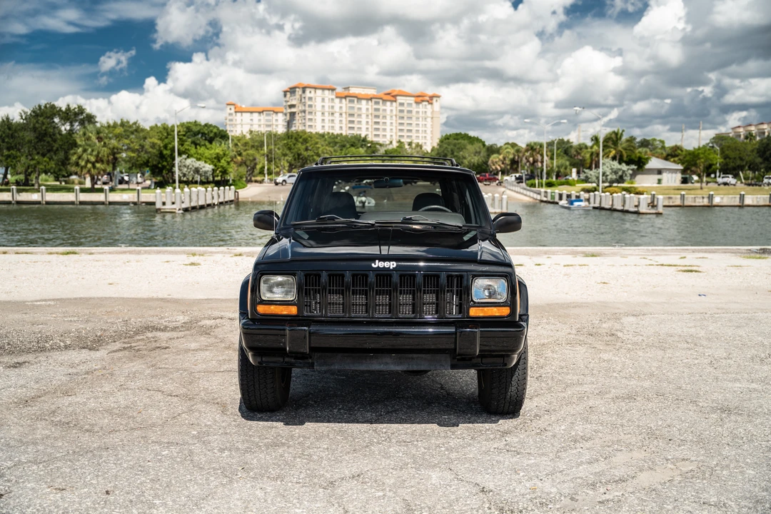 2000 Jeep XJ Cherokee - Image 22 of 31