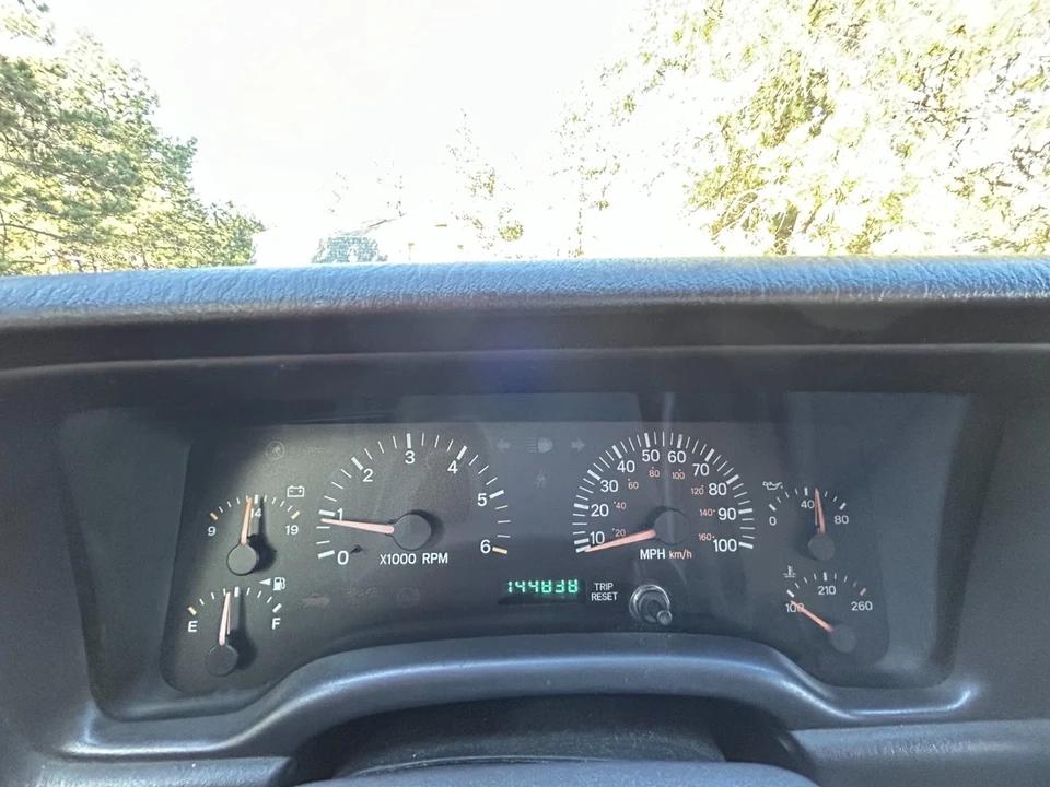 2000 Jeep XJ Cherokee - Image 5 of 9
