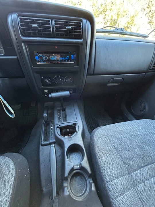 2000 Jeep XJ Cherokee - Image 7 of 9