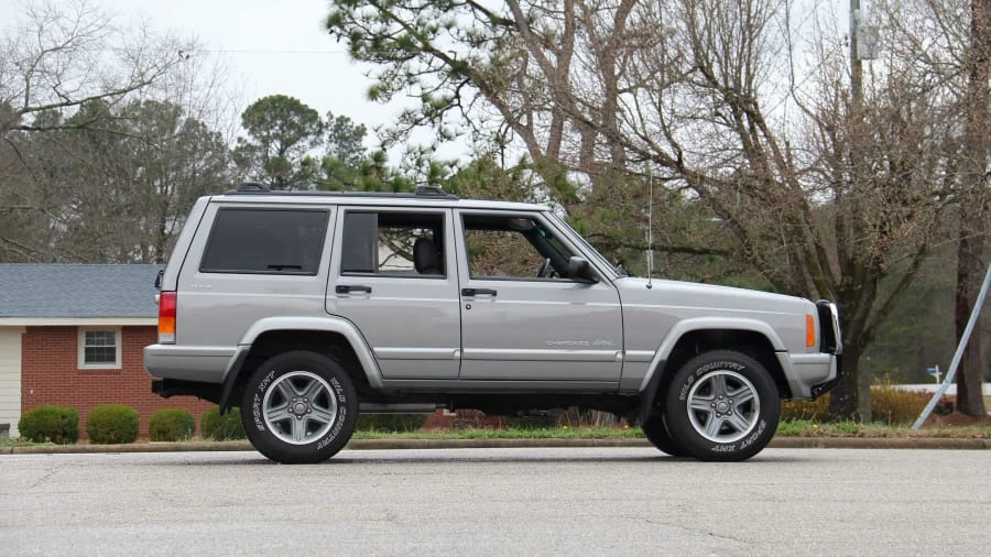 2000 Jeep XJ Cherokee - Image 4 of 21